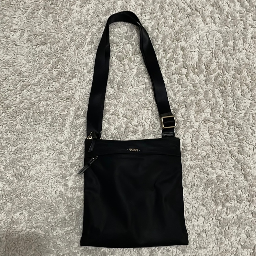 TUMI Voyageur Crossbody Bag Purse Black